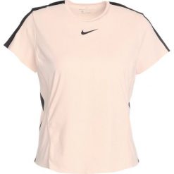 Nike Performance Tshirt z nadrukiem crimson tint/black. Niebieskie topy sportowe damskie marki Nike Performance, l, z nadrukiem, z materiału. W wyprzedaży za 169,15 zł.
