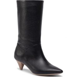 Kozaki L37 - Open Mind SS11 Black. Czarne kozaki damskie L37, ze skóry, bez obcasa, na obcasie, bez zapięcia. W wyprzedaży za 639,00 zł.