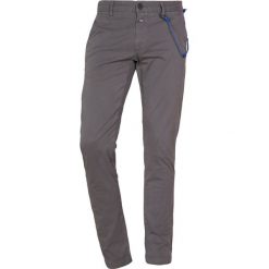 CLOSED CLIFTON Chinosy steel grey. Szare chinosy męskie marki CLOSED, m, z elastanu. Za 549,00 zł.