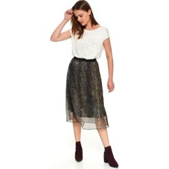 Spódnica za kolano. Czarne spódniczki damskie Top Secret, na co dzień, na zimę, z nadrukiem, eleganckie, krótkie, mini. W wyprzedaży za 49,99 zł.