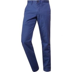 Polo Ralph Lauren BEDFORD PANT Chinosy rustic navy. Niebieskie chinosy męskie Polo Ralph Lauren, z bawełny. Za 589,00 zł.
