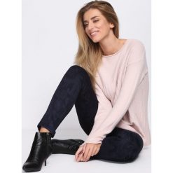Różowy Sweter All Clear. Czerwone swetry klasyczne damskie marki Born2be, l, prążkowane. Za 49,99 zł.