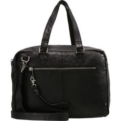 DEPECHE LARGE BAG Torba na zakupy black. Czarne torebki klasyczne damskie marki DEPECHE, bez wzorów, bez dodatków. Za 949,00 zł.
