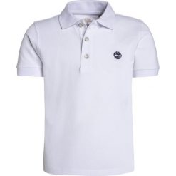 Timberland Koszulka polo blanc. Białe t-shirty chłopięce polo marki Timberland, z bawełny. Za 149,00 zł.