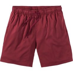 Długie szorty funkcyjne Regular Fit bonprix ciemnoczerwony. Czerwone spodenki i szorty męskie marki bonprix, s, bez wzorów, długie. Za 54,99 zł.