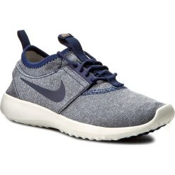 Buty NIKE - Juvenate Se 862335 400 Midnight Navy/Midnight Navy. Niebieskie półbuty damskie Nike, na co dzień, bez wzorów, z tworzywa sztucznego, bez obcasa, na płaskiej podeszwie, bez zapięcia. W wyprzedaży za 279,00 zł.