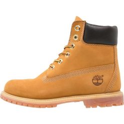 Timberland 6 INCH PREMIUM Botki sznurowane wheat. Żółte śniegowce damskie Timberland, ze skóry, na sznurówki. Za 929,00 zł.