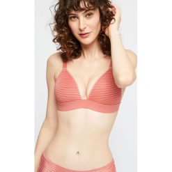 Etam - Biustonosz Zebra. Czerwone biustonosze Etam, bez wzorów, z elastanu. W wyprzedaży za 89,90 zł.