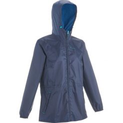 Kurtka turystyczna NH100 Raincut zip damska. Zielone kurtki damskie QUECHUA, xs, bez wzorów, z poliesteru, bez kaptura. Za 59,99 zł.