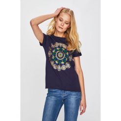 Desigual - Top. Bluzki damskie Desigual. W wyprzedaży za 89,90 zł.