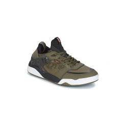 Buty Globe TILT EVO. Zielone trampki męskie marki Globe, bez wzorów, bez zapięcia. Za 379,00 zł.