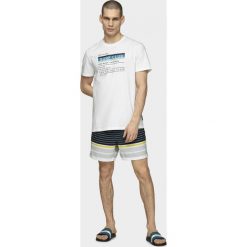 T-shirt męski TSM615 - biały - Outhorn. Białe koszulki męskie Outhorn, m, bez wzorów, bez kołnierzyka. W wyprzedaży za 29,99 zł.