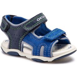Sandały GEOX - B San.Agasim B. B B921AB 08522 C4226 M Navy/Royal. Niebieskie sandały chłopięce Geox, ze skóry. W wyprzedaży za 159,00 zł.