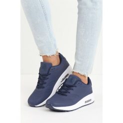 Granatowe Buty Sportowe Hot Days. Niebieskie buty sportowe damskie Born2be, bez wzorów, z tkaniny, sportowe. Za 99,99 zł.