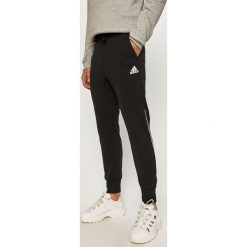 Adidas Performance - Spodnie. Czarne spodnie męskie adidas Performance, na co dzień, s, z nadrukiem, z poliesteru. Za 199,90 zł.
