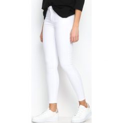 Boyfriendy damskie: Białe Jeansy Pure Whiteness