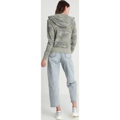 Abercrombie & Fitch LONG LIFE LOGO Bluza rozpinana green. Zielone bluzy damskie rozpinane marki Abercrombie & Fitch, s, z bawełny. Za 369,00 zł.