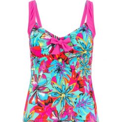 Top plażowy tankini bonprix fuksja wzorzysty. Różowe stroje kąpielowe damskie bonprix, z nadrukiem, bez kołnierzyka. Za 59,99 zł.