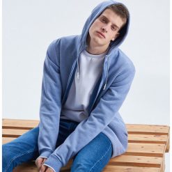 Bluza basic z kapturem - Niebieski. Niebieskie bluzy męskie Cropp, s, bez wzorów, z kapturem, bez rękawów, z kapturem. Za 79,99 zł.
