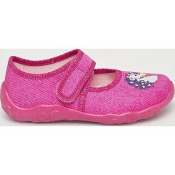 Superfit - Tenisówki dziecięce. Różowe trampki dziewczęce Superfit, bez wzorów, z materiału, bez zapięcia. W wyprzedaży za 89,90 zł.
