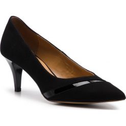 Szpilki SAGAN - 3508 Czarny Welur. Czarne półbuty damskie Sagan, bez wzorów, z weluru, eleganckie, bez obcasa, na obcasie, bez zapięcia. W wyprzedaży za 199,00 zł.