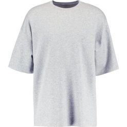 AllSaints TORNY Tshirt basic grey marl/cement. Szare koszulki polo męskie marki AllSaints, m, z bawełny. W wyprzedaży za 239,85 zł.