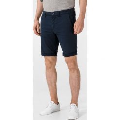 Guess Myron Szorty Niebieski. Niebieskie spodenki i szorty męskie Guess, z aplikacjami, z elastanu. Za 350,95 zł.