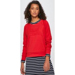 Armani Exchange - Bluza. Czerwone bluzy damskie marki Armani Exchange, s, z elastanu. Za 379,90 zł.