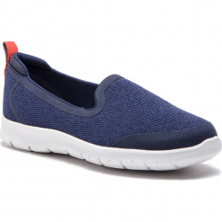 Półbuty CLARKS - Step Allena Lo 261375014 Navy Textile. Niebieskie półbuty damskie Clarks, bez wzorów, z tworzywa sztucznego, bez obcasa, na płaskiej podeszwie, bez zapięcia. W wyprzedaży za 179,00 zł.