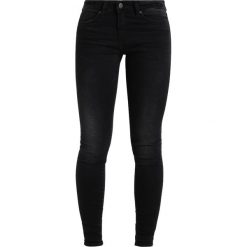 Noisy May NMLUCY SUPER Jeansy Slim Fit black. Czarne boyfriendy damskie Noisy May. Za 179,00 zł.