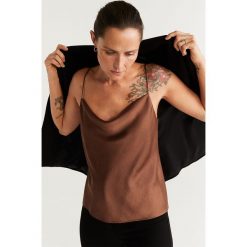 Mango - Top Nineties. Czarne bluzki damskie Mango, xs, bez wzorów, z poliesteru, bez kołnierzyka. W wyprzedaży za 49,90 zł.