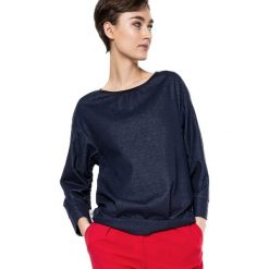 Bluza w kolorze granatowym. Niebieskie bluzy damskie Deni Cler, bez wzorów, z denimu, bez rękawów, bez kaptura. W wyprzedaży za 442,95 zł.