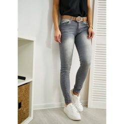 Spodnie Khloe Push Up Jeans XS. Czarne spodnie męskie LIGARI, na co dzień, s, w paski, z elastanu, casualowe. Za 119,00 zł.