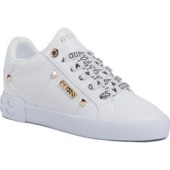 Sneakersy GUESS - Puxly FL5PUX LEA12 WHITE. Białe półbuty damskie Guess, ze skóry ekologicznej. Za 559,00 zł.