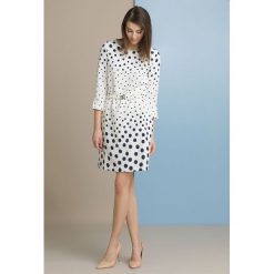 Tunika w groszki. Tuniki damskie Monnari, w paski, eleganckie, bez kołnierzyka, bez rękawów. Za 139,50 zł.