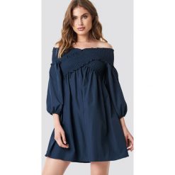 Trendyol Sukienka mini z marszczeniem - Blue. Niebieskie sukienki damskie Trendyol, bez wzorów, bez kołnierzyka, bez rękawów, mini. W wyprzedaży za 30,47 zł.