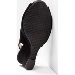 Carvela Comfort ALEXA Szpilki bez palców black. Czarne koturny damskie Carvela Comfort, bez wzorów, ze skóry, z otwartym noskiem, bez obcasa, na szpilce, bez zapięcia. Za 569,00 zł.