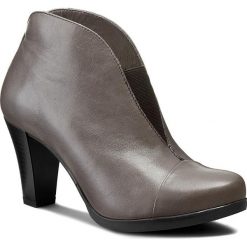 Botki BUT-S - Y028-KD2-0P0 Szary. Szare buty zimowe damskie marki But-s, ze skóry ekologicznej, na obcasie. Za 279,00 zł.