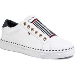 Sneakersy TOMMY HILFIGER - Tommy Elastic Cty Sneaker FW0FW04783 White YBS. Białe półbuty damskie TOMMY HILFIGER, na co dzień, bez wzorów, ze skóry ekologicznej, bez obcasa, na płaskiej podeszwie, bez zapięcia. W wyprzedaży za 379,00 zł.