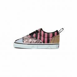 Vans tenisówki dziecięce TD Era Elastic Lace 18 niebieskie. Niebieskie buty dziewczęce sportowe Vans, w kolorowe wzory, z gumy. Za 169,00 zł.