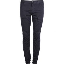 Emporio Armani Spodnie "J06 Slim". Jeansy męskie Emporio Armani, bez wzorów. Za 489,00 zł.
