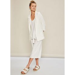 Answear - Żakiet Stripes Vibes. Niebieskie żakiety damskie ANSWEAR, s, bez wzorów, z bawełny. W wyprzedaży za 149,90 zł.