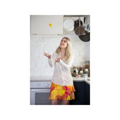 Niezastąpiona Elżbieta, kropki. Białe koszule damskie Bouton boutique, s, bez wzorów, z wiskozy, z koszulowym kołnierzykiem, bez rękawów. Za 170,00 zł.