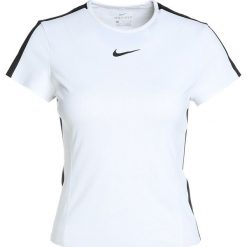 Nike Performance Tshirt z nadrukiem white/black. Białe t-shirty damskie Nike Performance, l, z nadrukiem, z poliesteru. Za 199,00 zł.