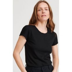 Gładki T-shirt - Czarny. Czarne t-shirty damskie Reserved, s, bez wzorów, bez kołnierzyka. Za 49,99 zł.