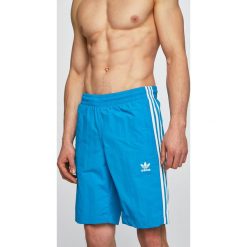 Adidas Originals - Kąpielówki. Niebieskie kąpielówki męskie adidas Originals, m, bez wzorów, z poliesteru. W wyprzedaży za 119,90 zł.