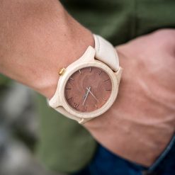 Drewniany zegarek męski classic 43 mm n020. Szare zegarki męskie marki Pakamera. Za 339,00 zł.