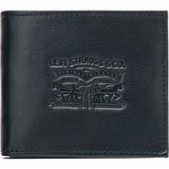 Levi's Portfel Czarny. Czarne portfele damskie Levi's®, bez wzorów, ze skóry. Za 257,95 zł.