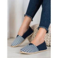 Slipony w paski mckeylor. Trampki i tenisówki damskie McKeylor, w paski, z paskami. Za 49,90 zł.