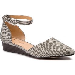 Półbuty CLARKS - Sense Eva 261392214 Navy Canvas. Półbuty damskie Clarks. W wyprzedaży za 269,00 zł.